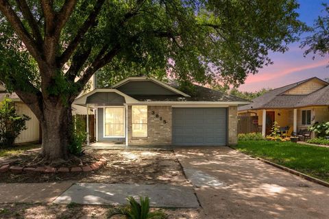 Single Family Residence in Houston TX 3815 Pintan Lane.jpg