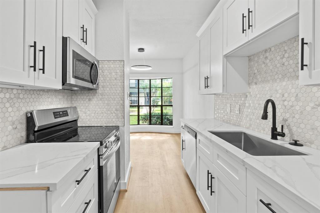 7921 Knight Road, Houston, Texas image 10