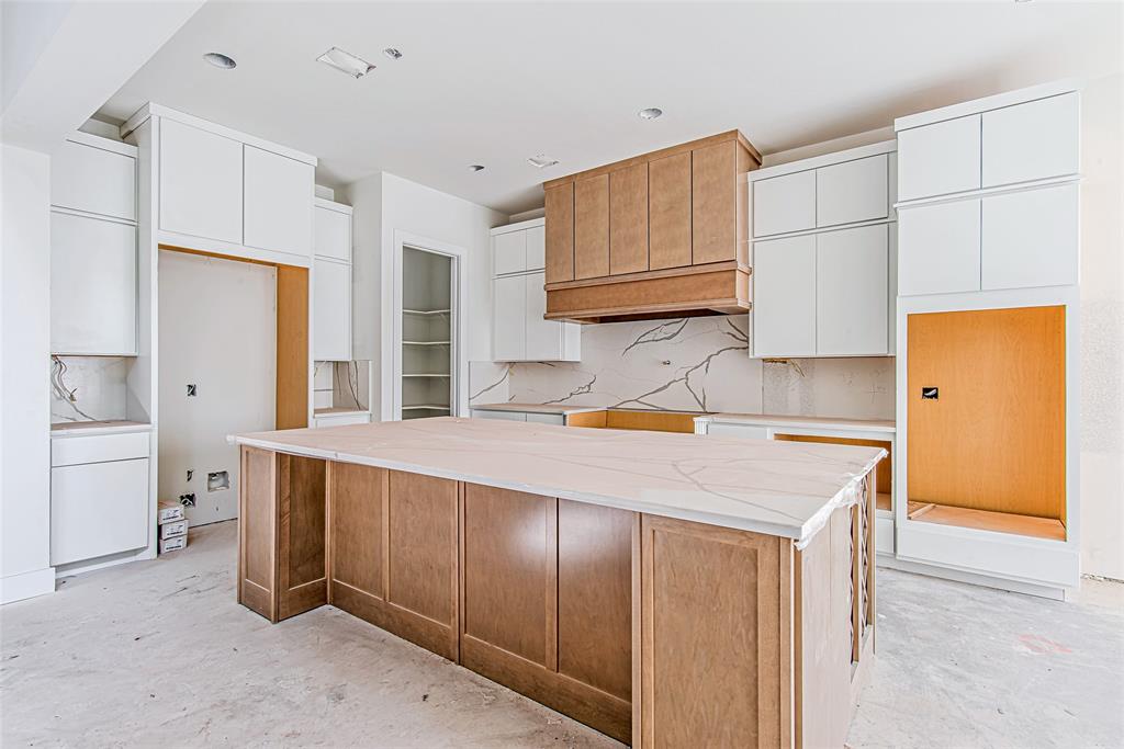 1502 Story Street
