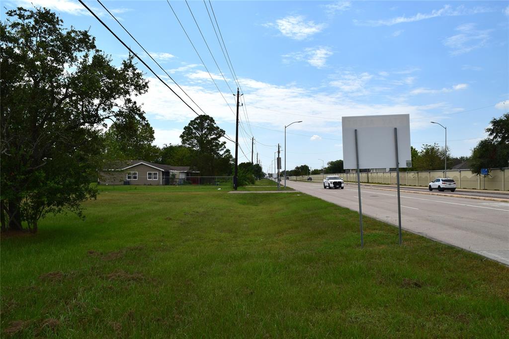 16622 Mclean Road, Pearland, Texas image 6