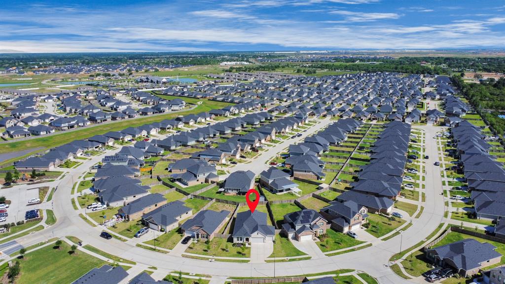 8034 Royal Palm Drive, Fulshear, Texas image 21
