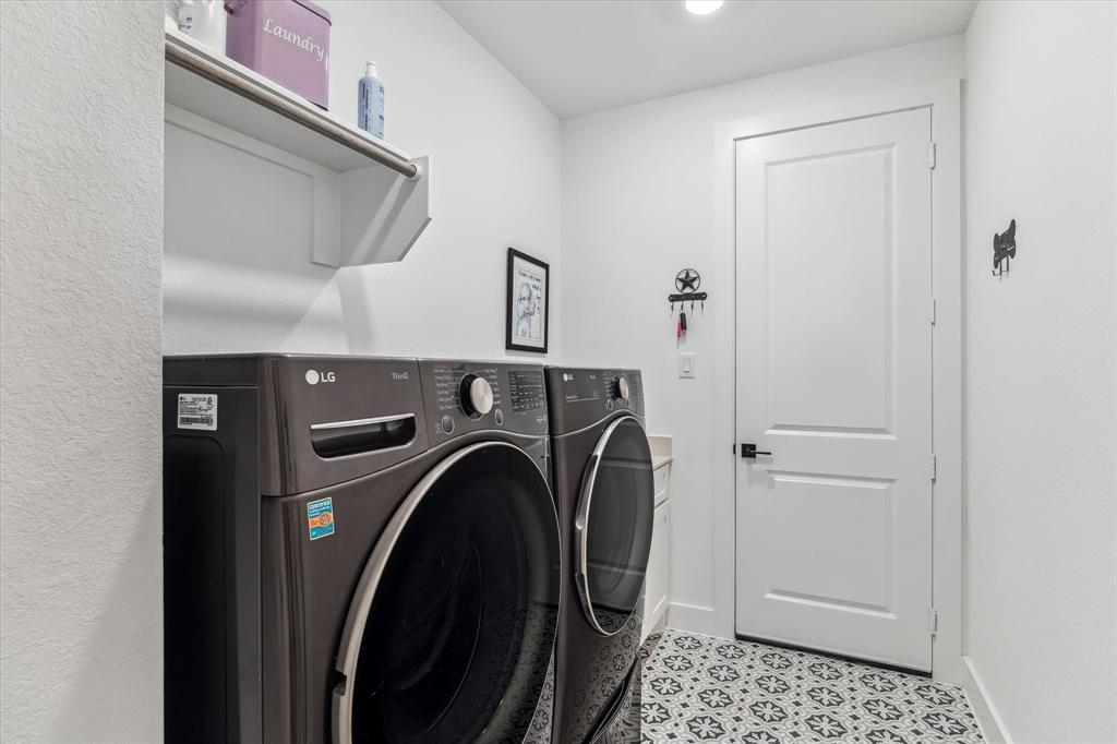 8110 Allston Village Trail Trail, The Woodlands, Texas image 12