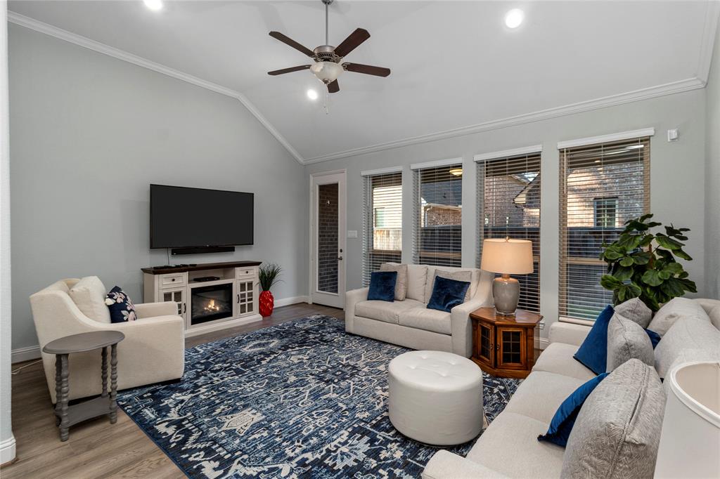115 Skybranch Drive, Conroe, Texas image 17