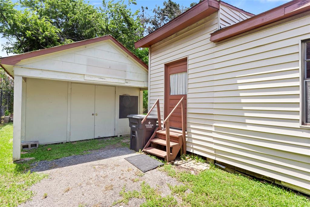 914 S Hill Street, Alvin, Texas image 21