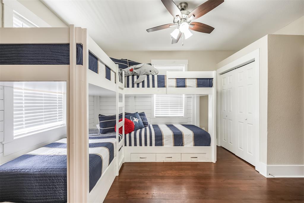 1414 Mechanic Street, Galveston, Texas image 38