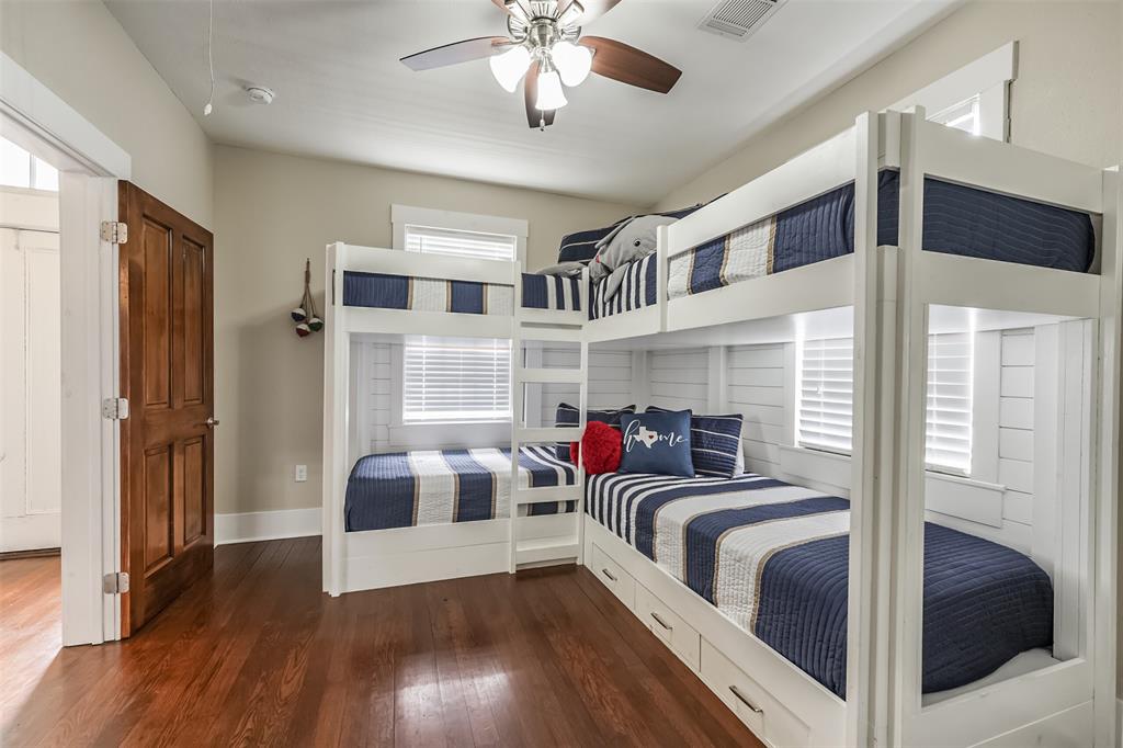 1414 Mechanic Street, Galveston, Texas image 37