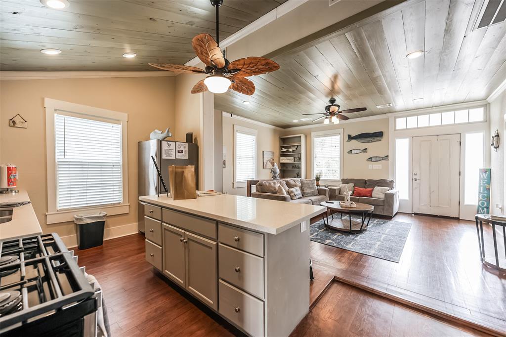 1414 Mechanic Street, Galveston, Texas image 20