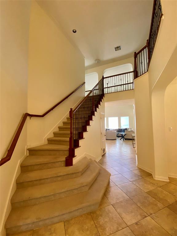 705 Green Vista Court