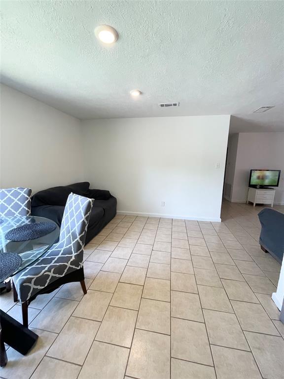 4118 Ebbtide Drive, Houston, Texas image 8