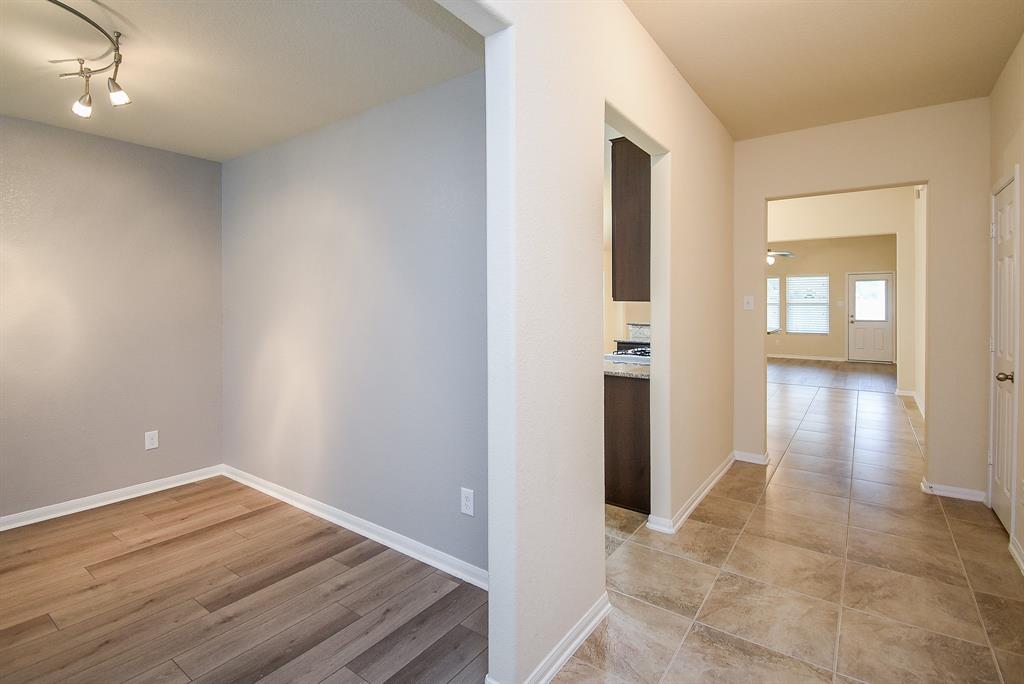 14915 Miller Meadows Lane