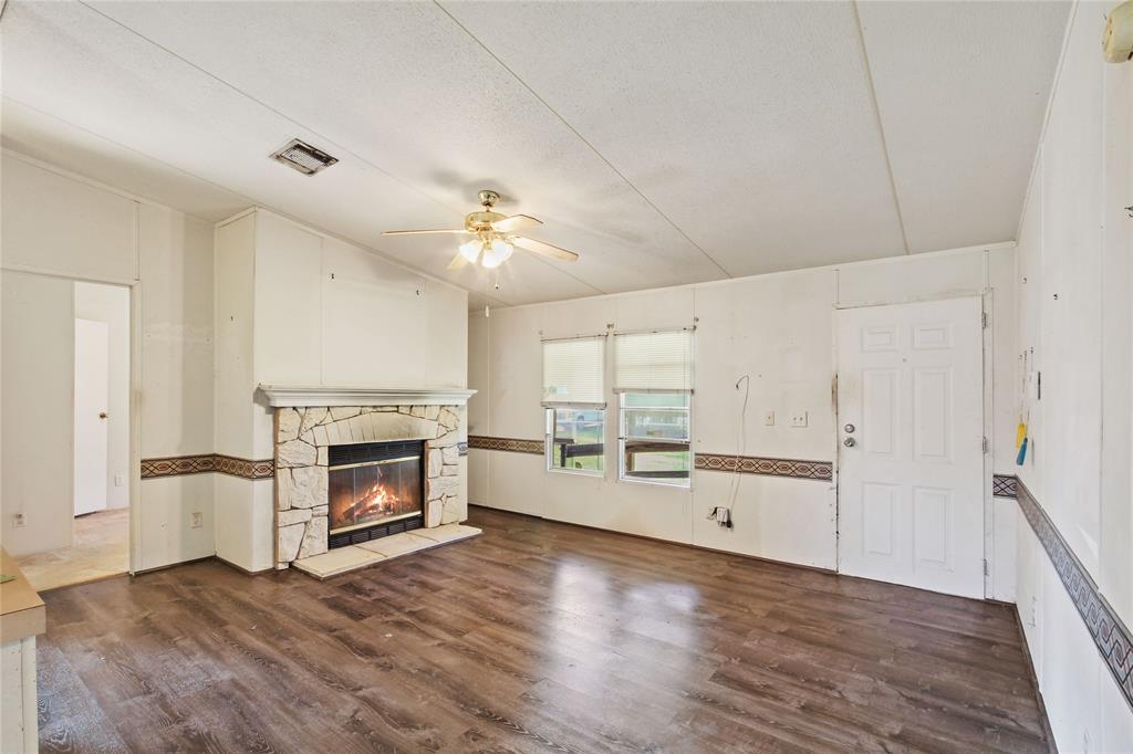 5823 County Road 166, Alvin, Texas image 5