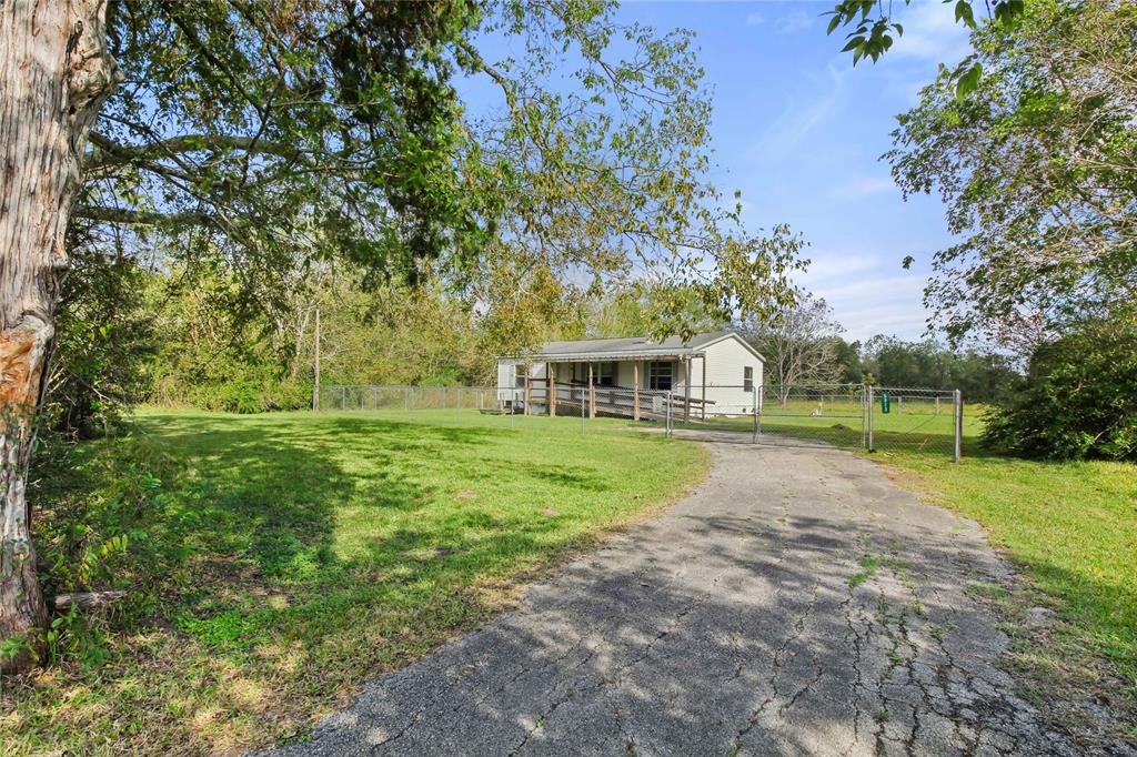 5823 County Road 166, Alvin, Texas image 14