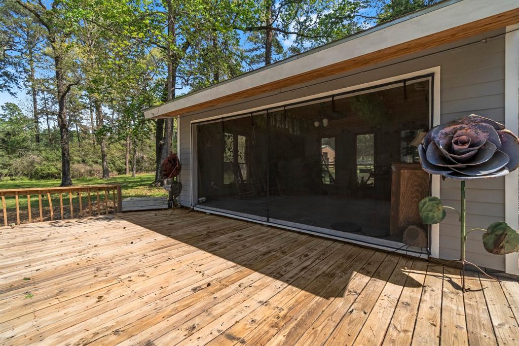 15 W Lake Forest Court, Conroe, Texas image 34