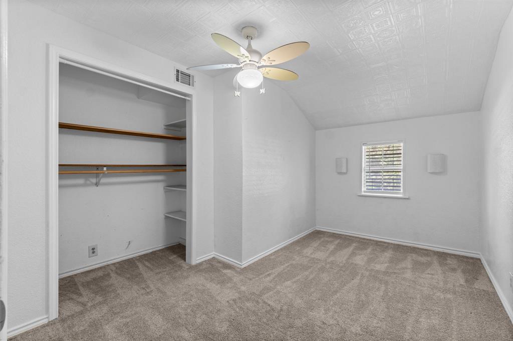 15 W Lake Forest Court, Conroe, Texas image 24
