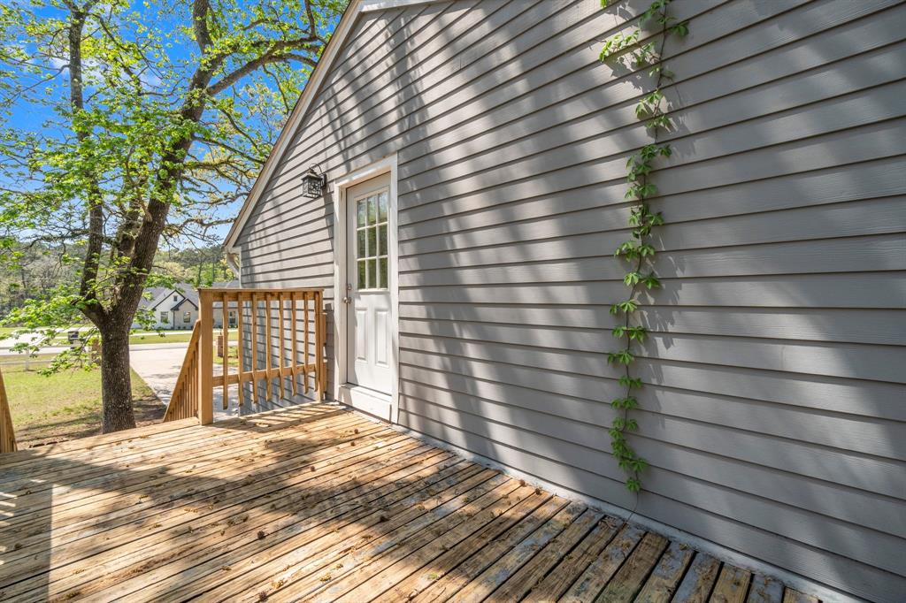 15 W Lake Forest Court, Conroe, Texas image 20
