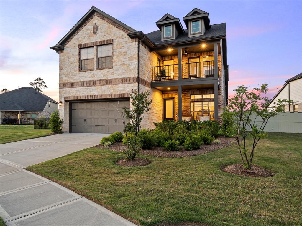 9715 Migrant Hawker Court, Conroe, Texas image 2