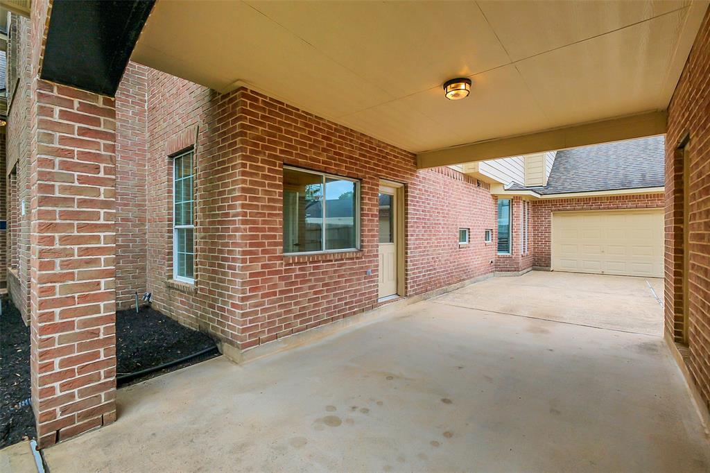 9619 Silver Birch Court, Missouri City, Texas image 44