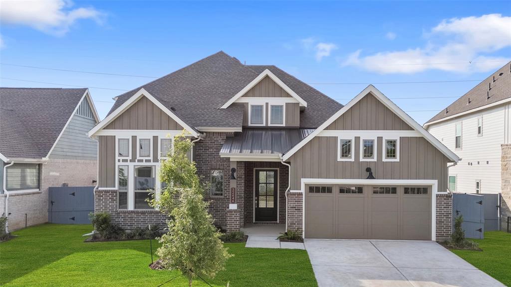 32646 Fly Fish Way