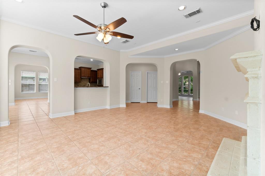 20960 Sweetwood Circle Circle, Porter, Texas image 7