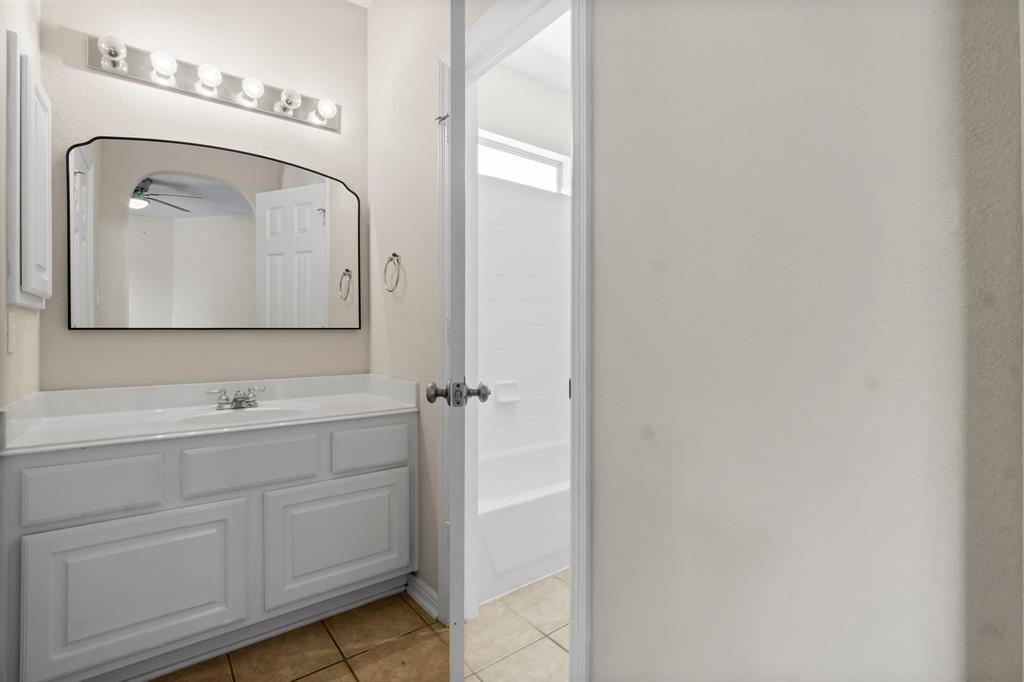 20960 Sweetwood Circle Circle, Porter, Texas image 16