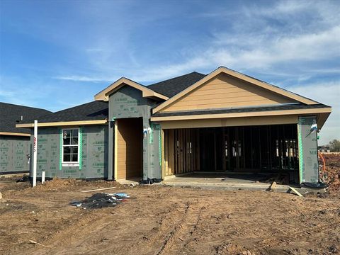 A home in Angleton