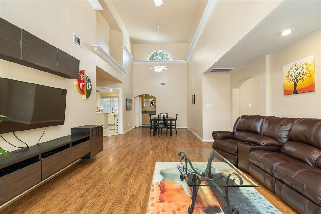11719 Emerald Woods Dr Dr, Houston, Texas image 7