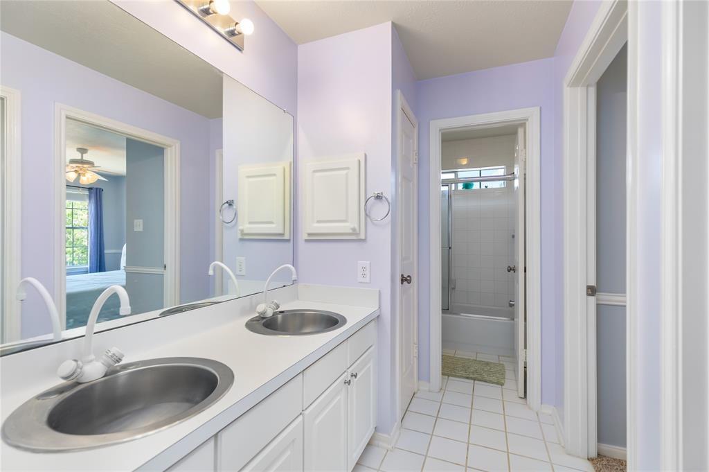 11719 Emerald Woods Dr Dr, Houston, Texas image 26