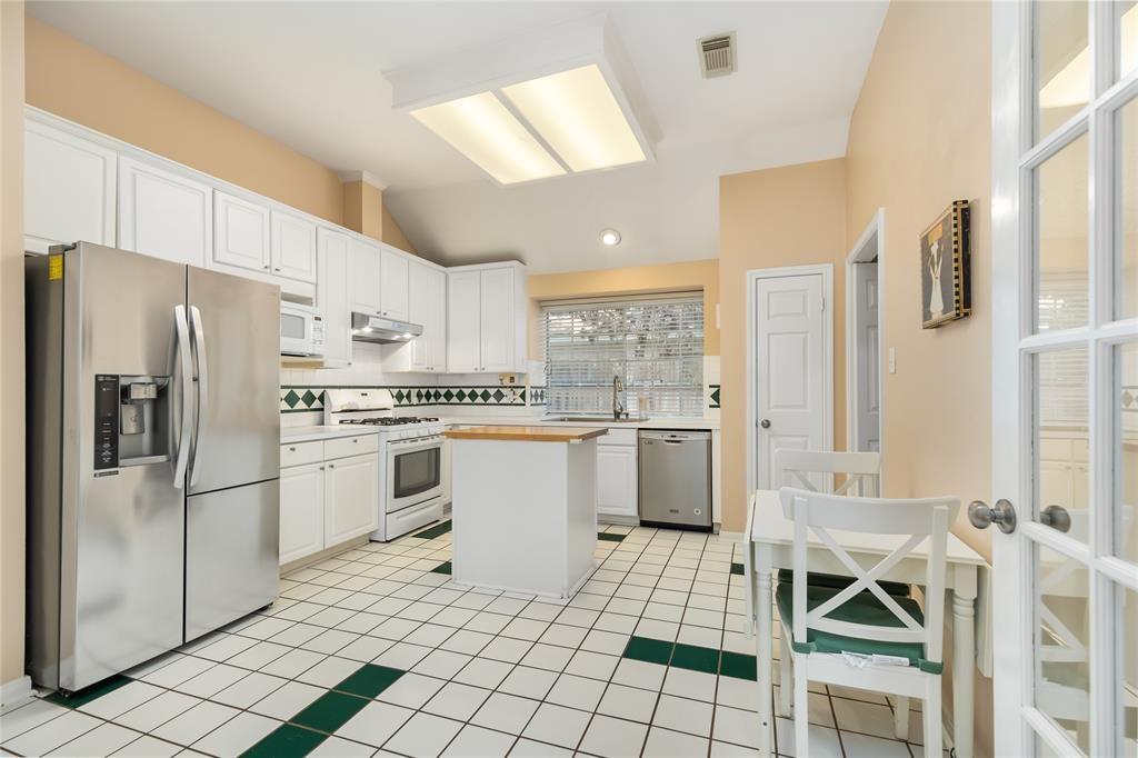 11719 Emerald Woods Dr Dr, Houston, Texas image 10