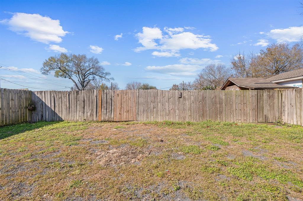 3518 Sampson Street, Houston, Texas image 37