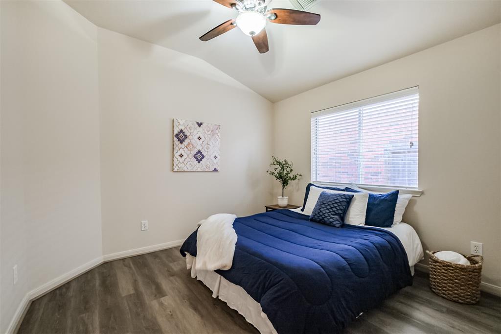 9615 Elizabeths Glen Lane, Tomball, Texas image 18
