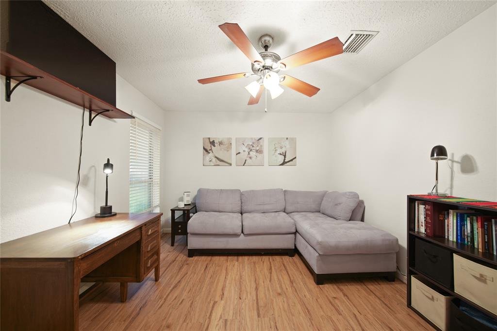 5910 Heather Street, League City, Texas image 31