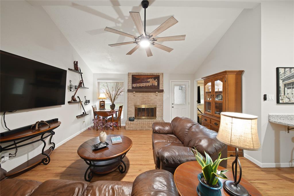 5910 Heather Street, League City, Texas image 27