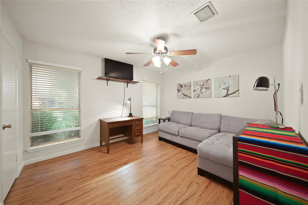 5910 Heather Street, League City, Texas image 11