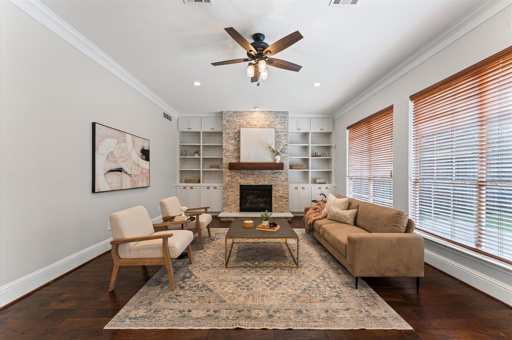 4303 Jonathan Street
