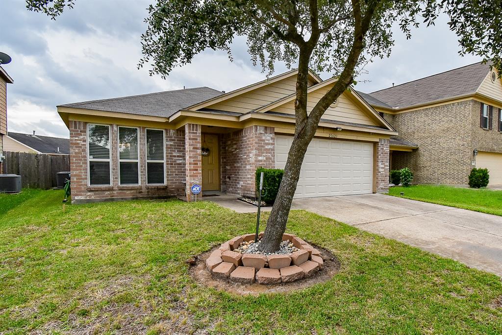 21623 Dean Dale Court, Katy, Texas image 3