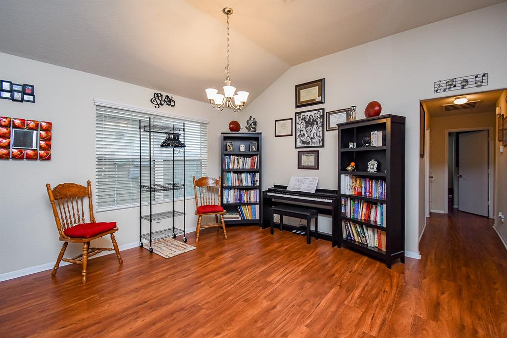 21623 Dean Dale Court, Katy, Texas image 9