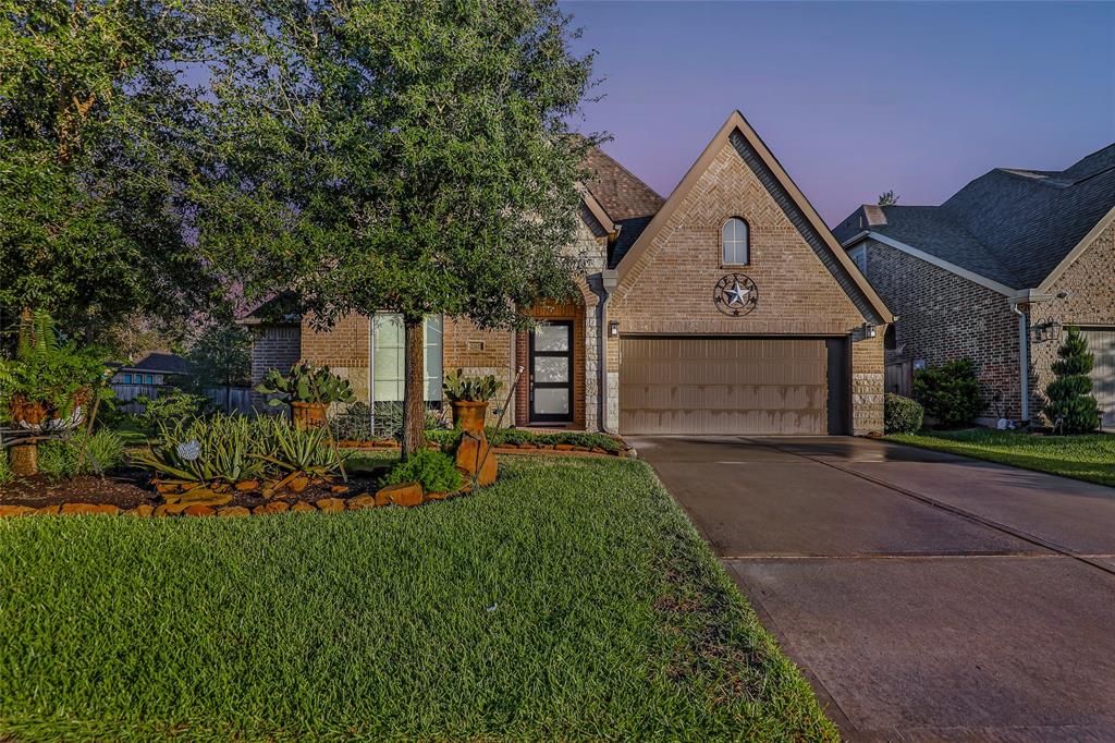 23637 Sage Villa Drive, New Caney, Texas image 1