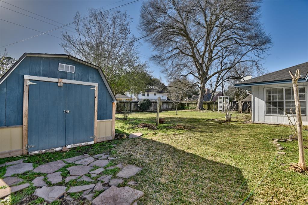 2108 Joel Street, Brenham, Texas image 18