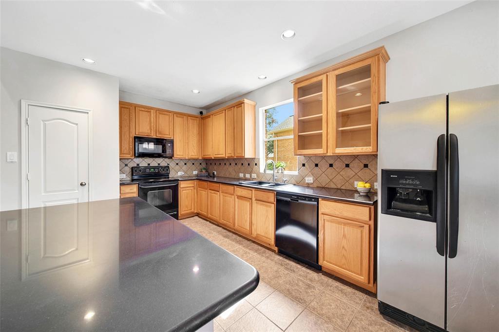 18027 Yellowstone Trail, Humble, Texas image 4