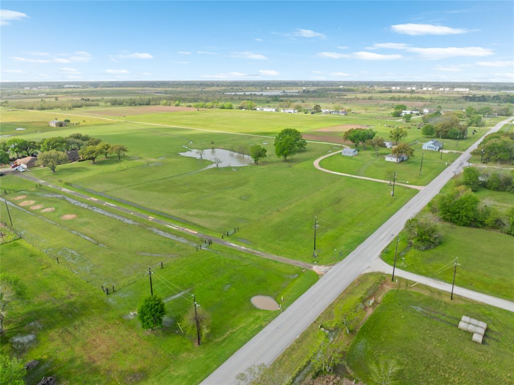 34611 Owens Road, Hempstead, Texas image 6