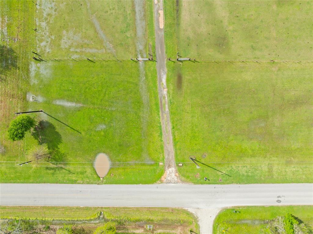 34611 Owens Road, Hempstead, Texas image 2