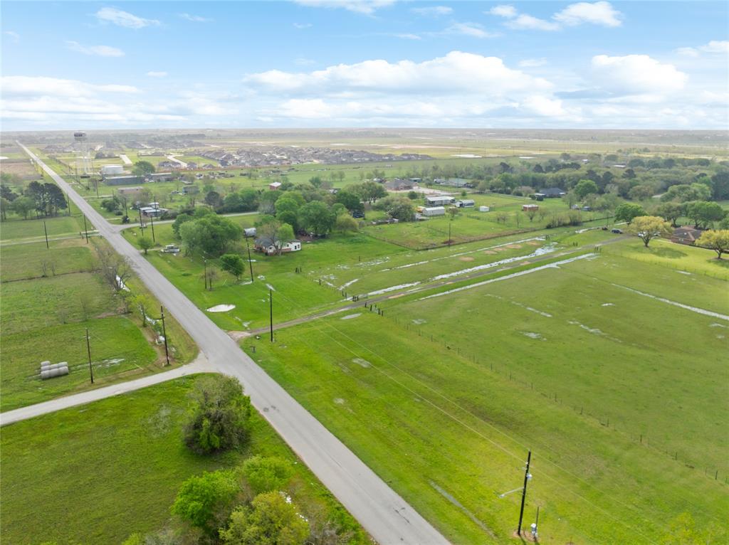 34611 Owens Road, Hempstead, Texas image 8