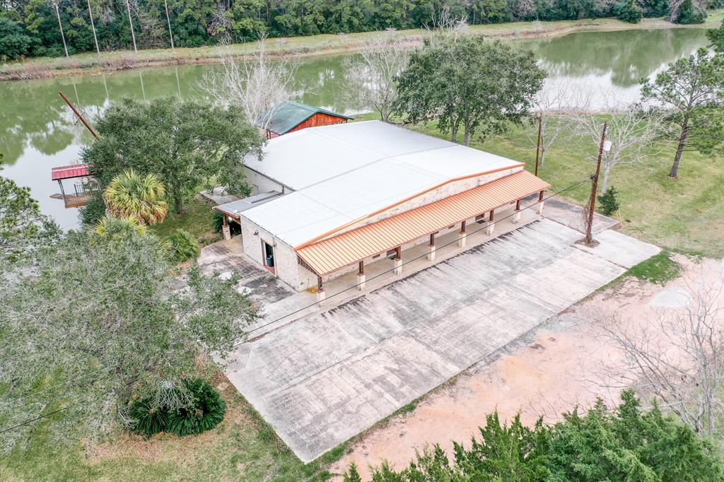 Pinebrook Drive, New Caney, Texas image 9