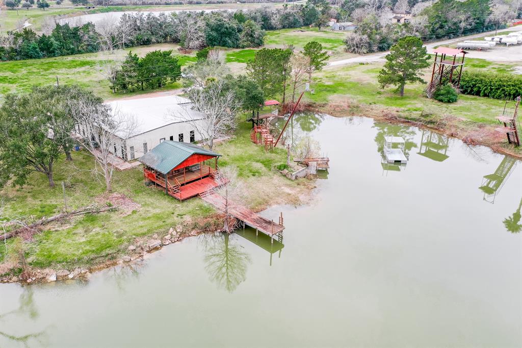 Pinebrook Drive, New Caney, Texas image 4