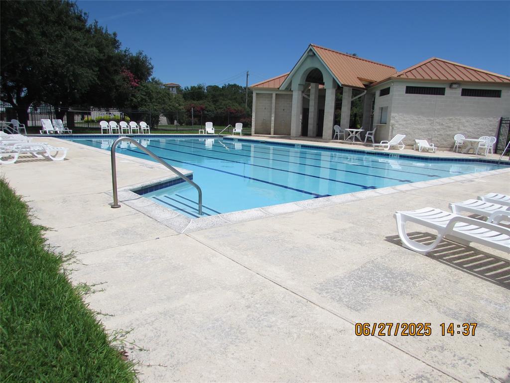 5211 Lagoon Court