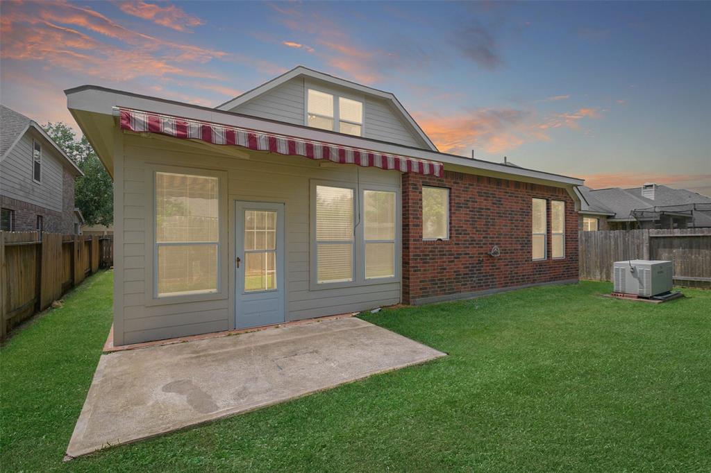 2835 Chalet Knolls Lane, Katy, Texas image 20