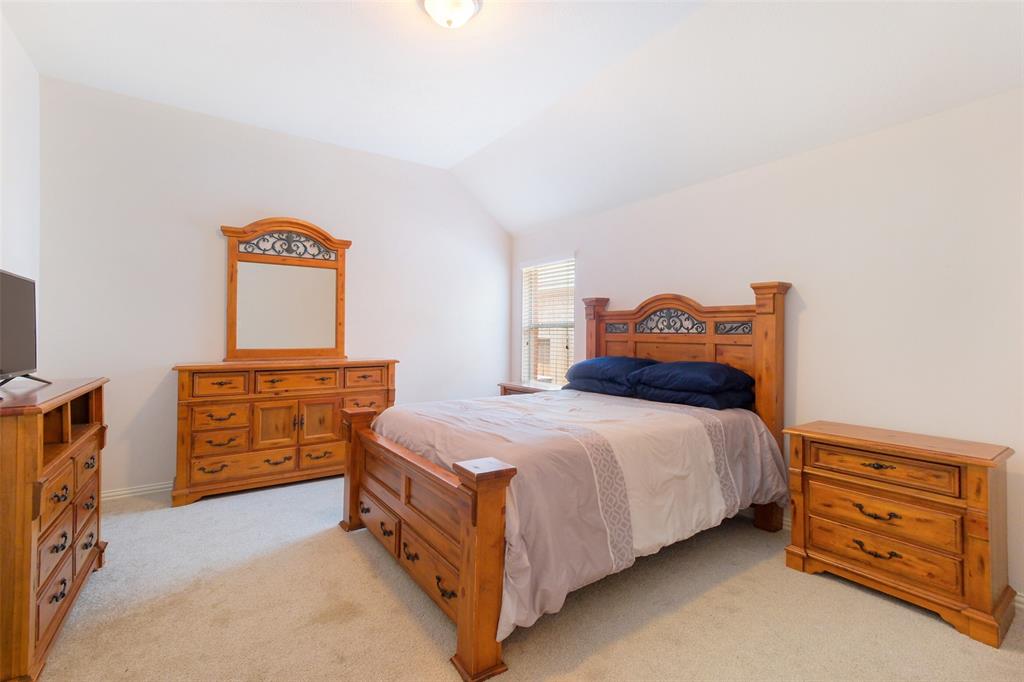 2835 Chalet Knolls Lane, Katy, Texas image 13