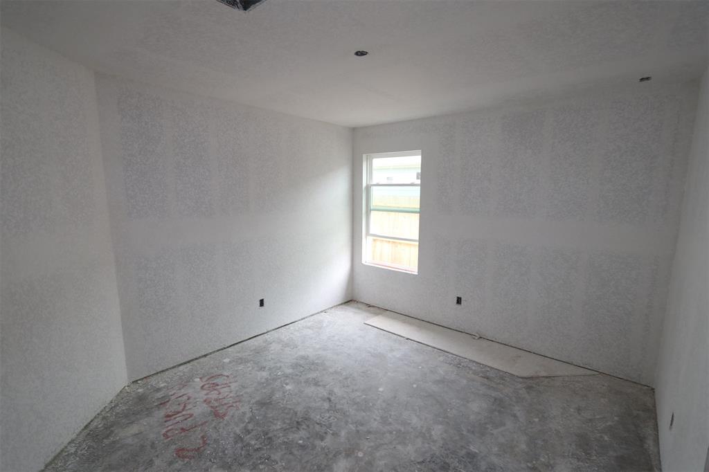 26152 Ethereal Road, La Marque, Texas image 11