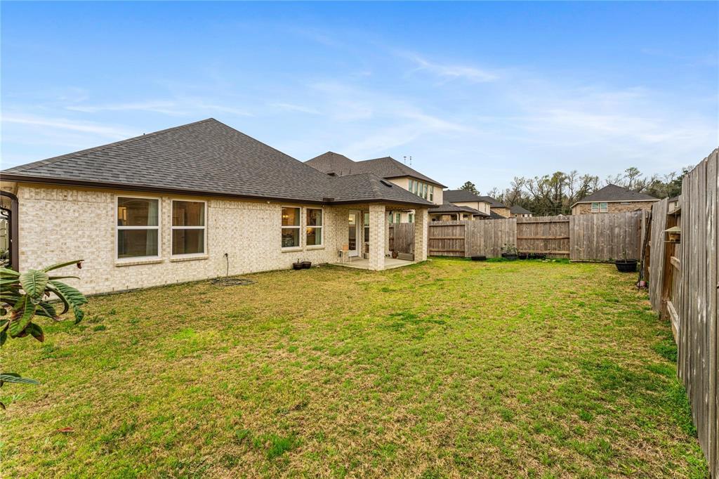 17512 Pond Apple, Conroe, Texas image 40