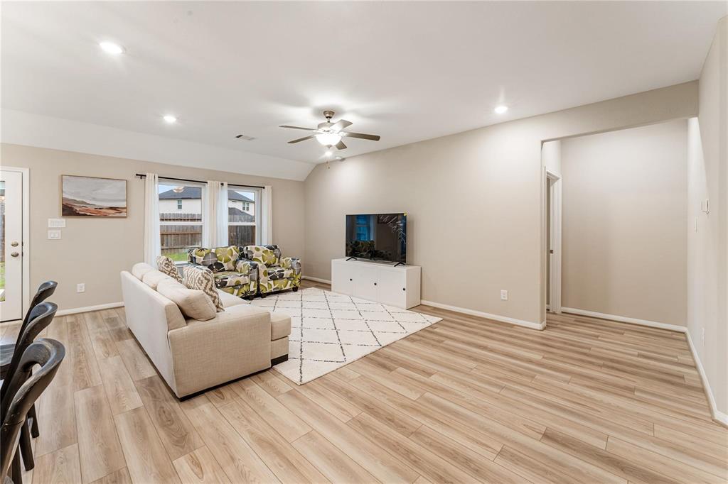 17512 Pond Apple, Conroe, Texas image 15